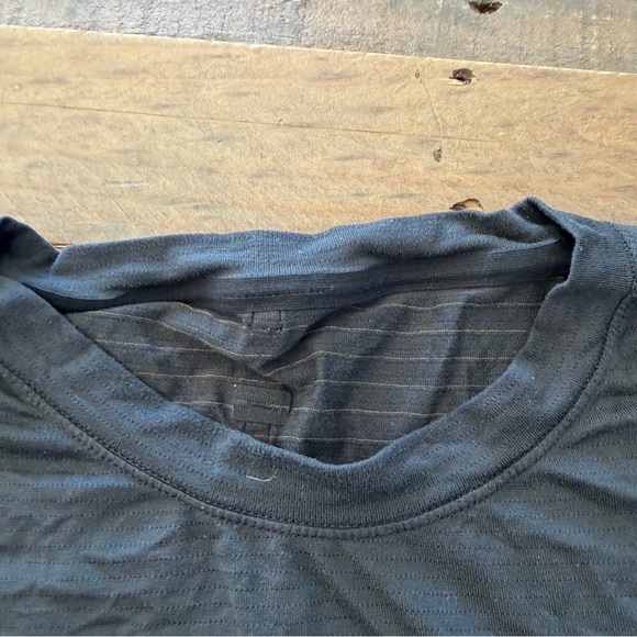 Lululemon Athletica Black performance Men's T-Shirt XL - Picture 4 of 7